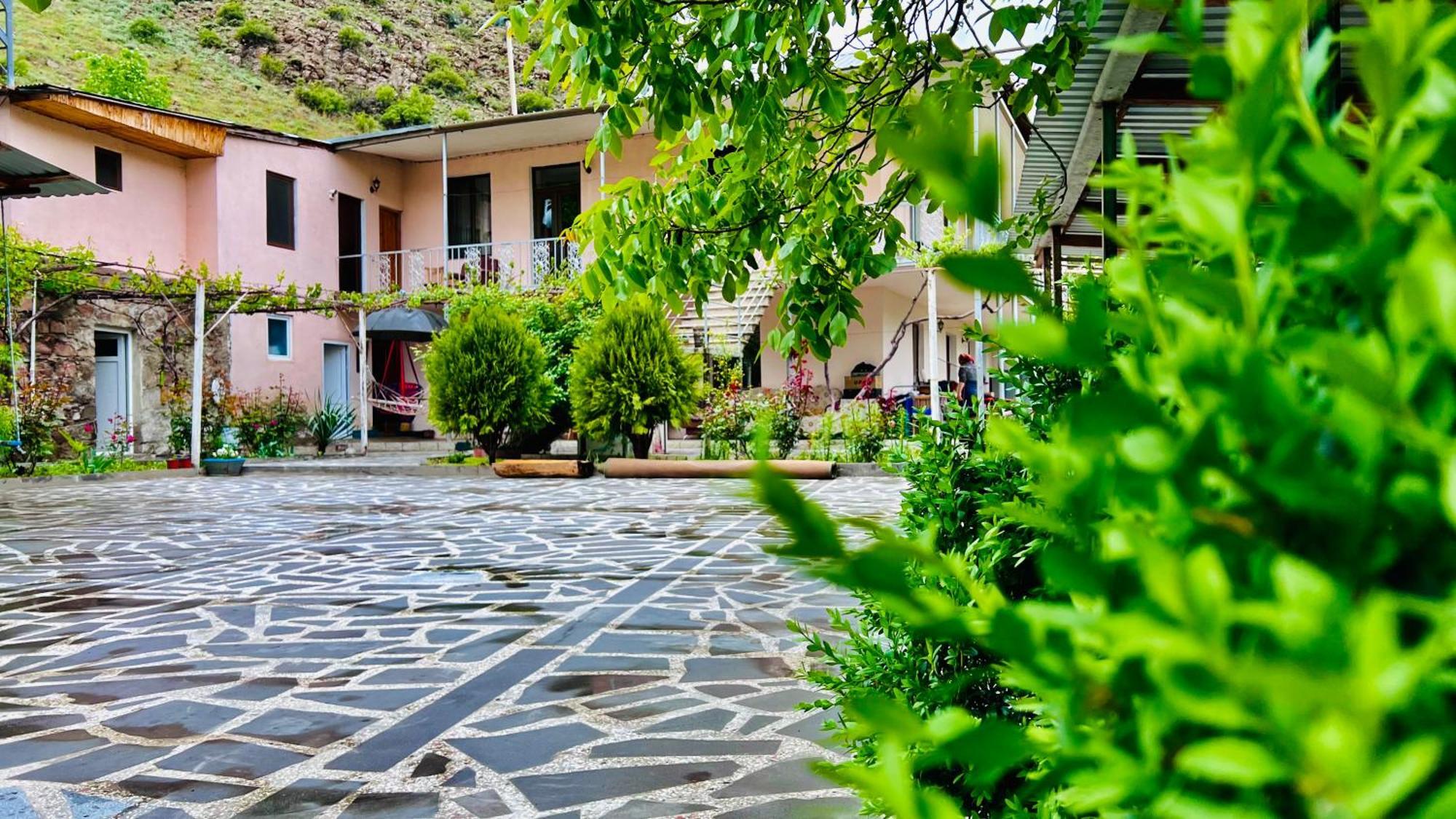 Guesthouse Mtkvari Nakalakevi Ngoại thất bức ảnh